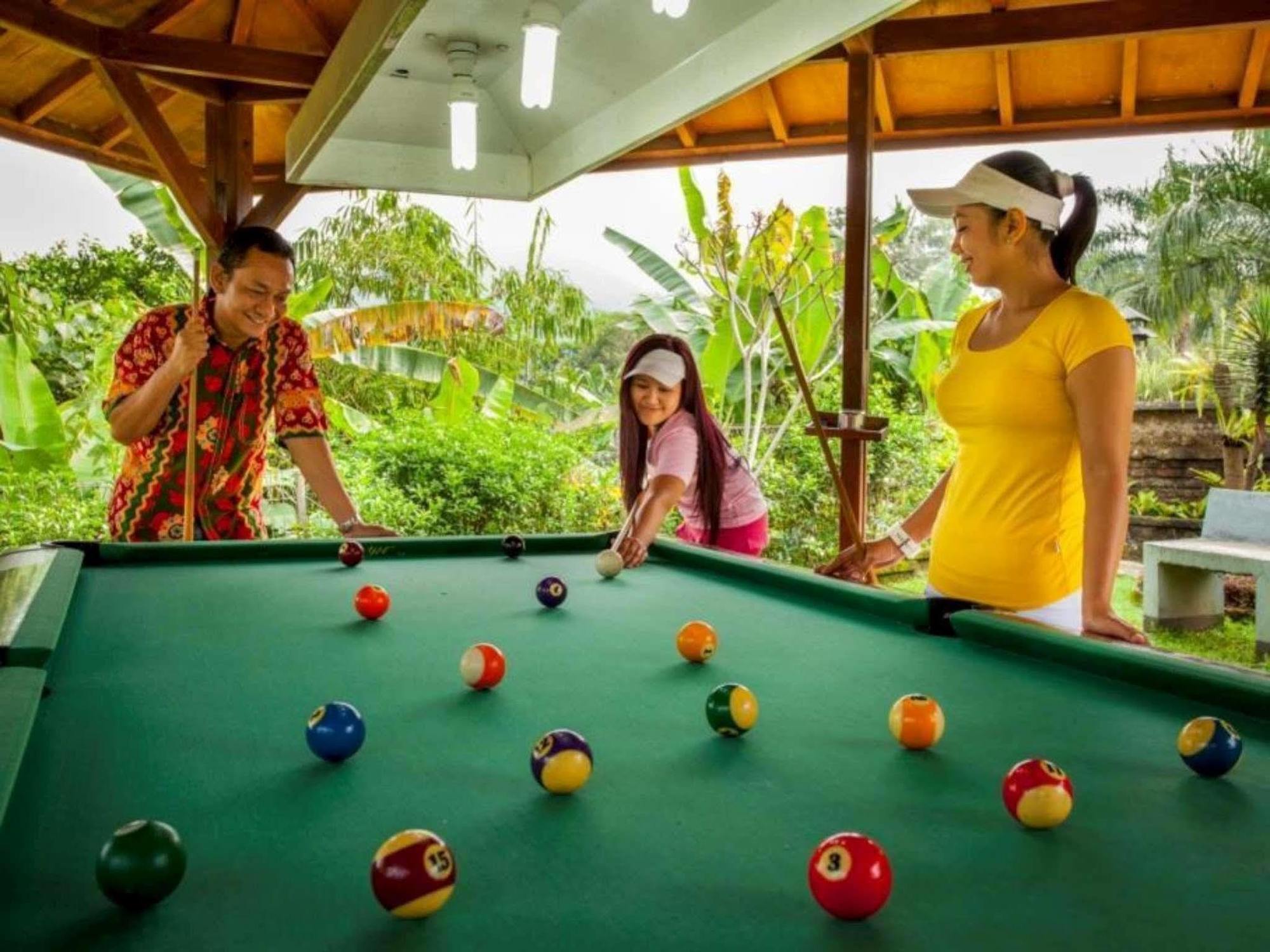 Resor Citra Cikopo & Family 4*